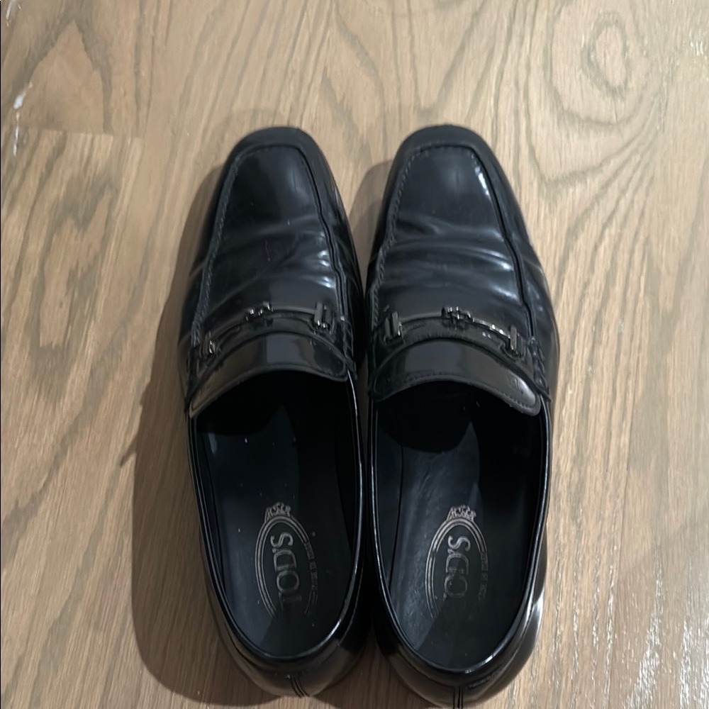 Tods Black Dress Shoe